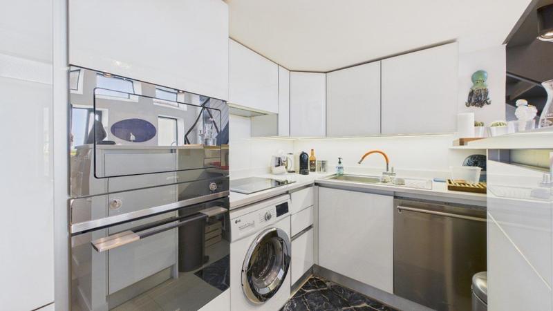 Appartement - 75 m² - 3 pièces