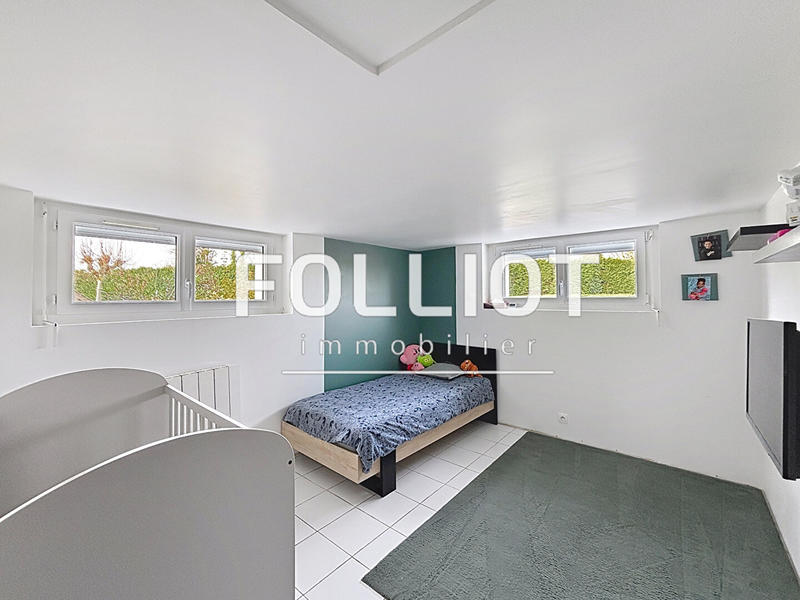 Maison - 210 m² - 5 pièces