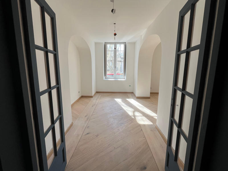 Appartement - 154 m² - 5 pièces