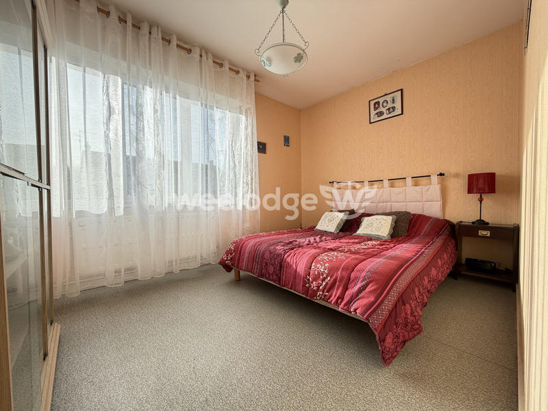 Maison - 93 m² - 4 pièces