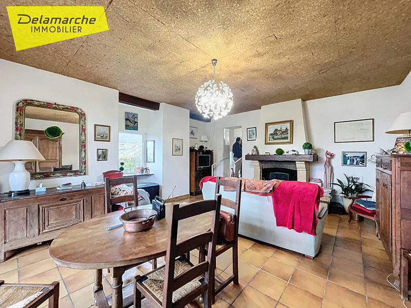 Maison - 189 m² - 6 pièces