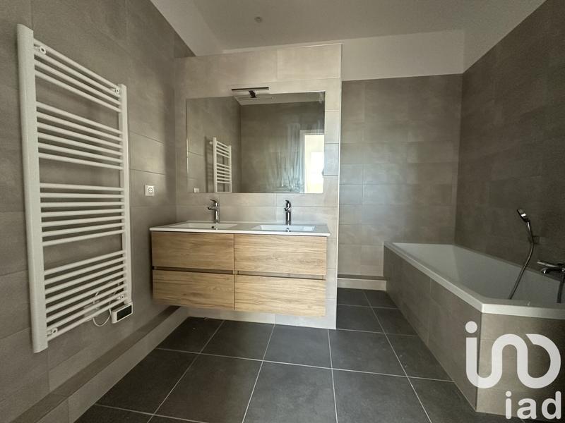 Appartement - 121 m² - 5 pièces