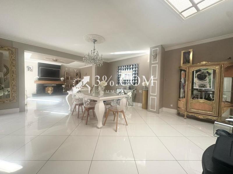 Maison - 130 m² - 6 pièces