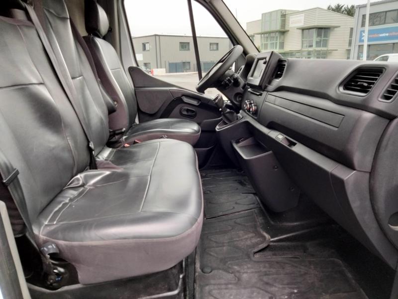 Renault Master Fourgon L2 H2 135 Ch Grand Confort