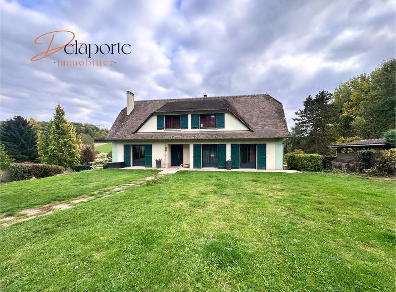 Maison - 202 m² - 8 pièces