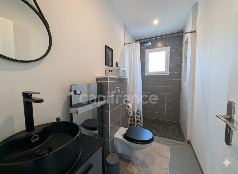 Maison - 135 m² - 6 pièces