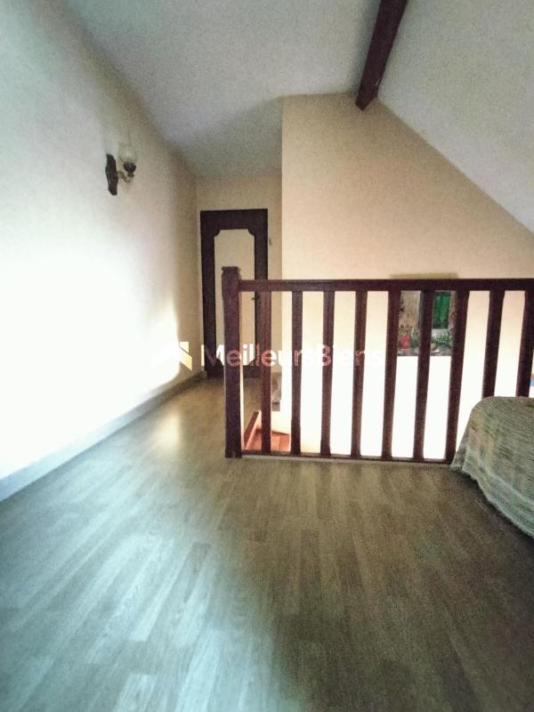 Maison - 121 m² - 6 pièces