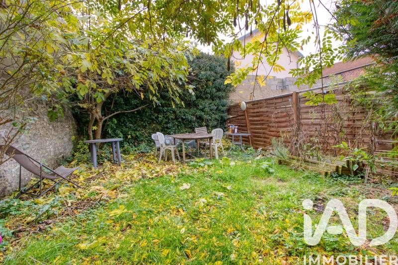 Maison de ville - 100 m² - 5 pièces