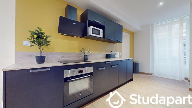 Chambre - 12 m² - 1 pièce