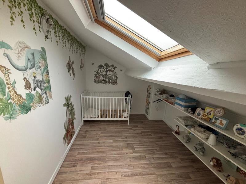 Maison - 90 m² - 4 pièces