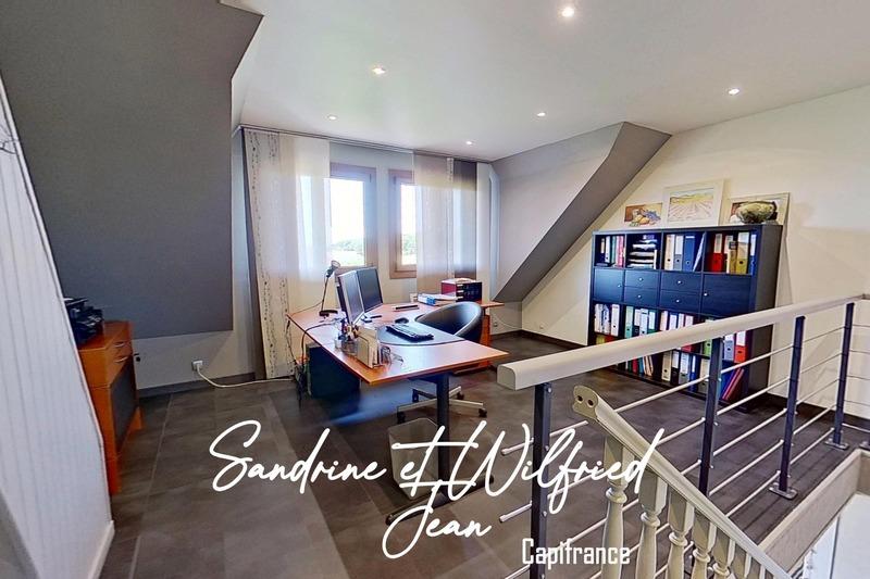 Maison - 170 m² - 6 pièces