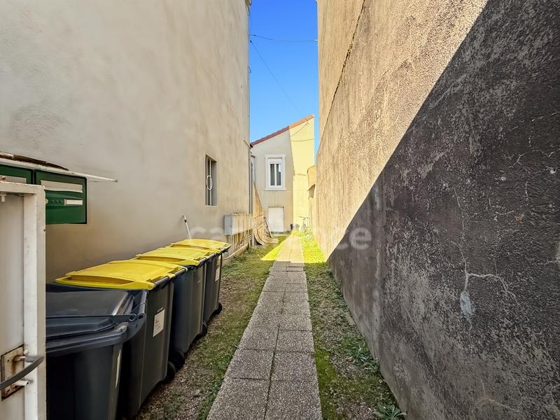 Immeuble - 275 m² - 13 pièces