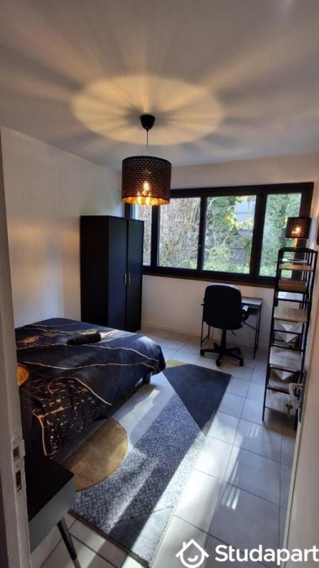 Chambre - 10 m² - 1 pièce