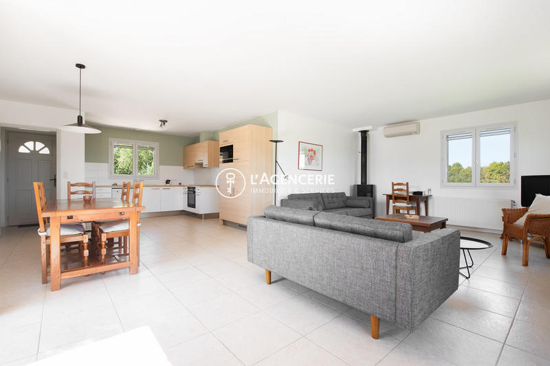 Maison - 120 m² - 4 pièces