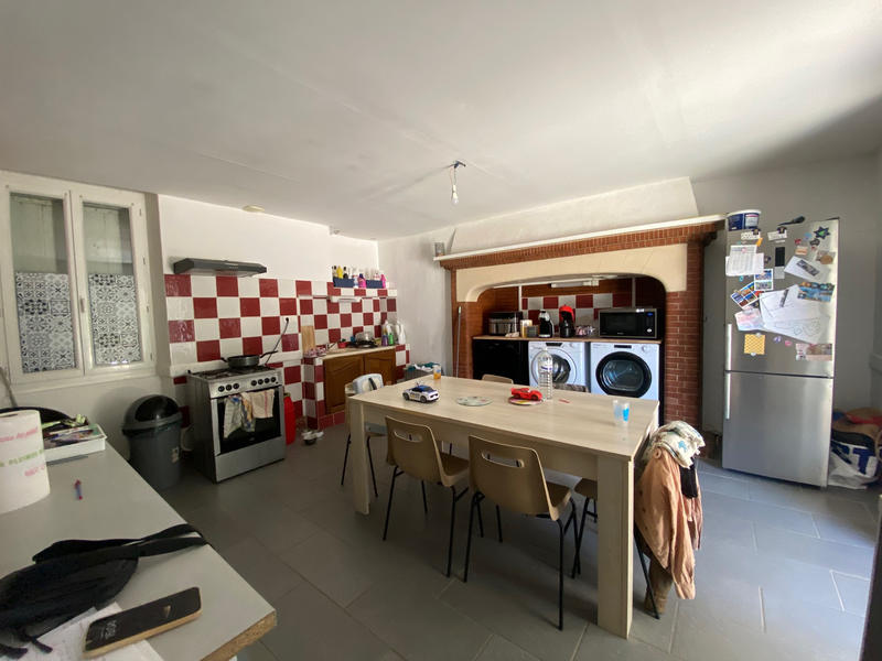 Maison - 236 m² - 12 pièces