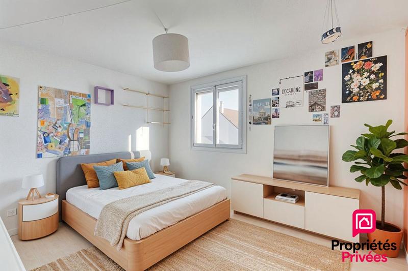 Maison - 136 m² - 6 pièces