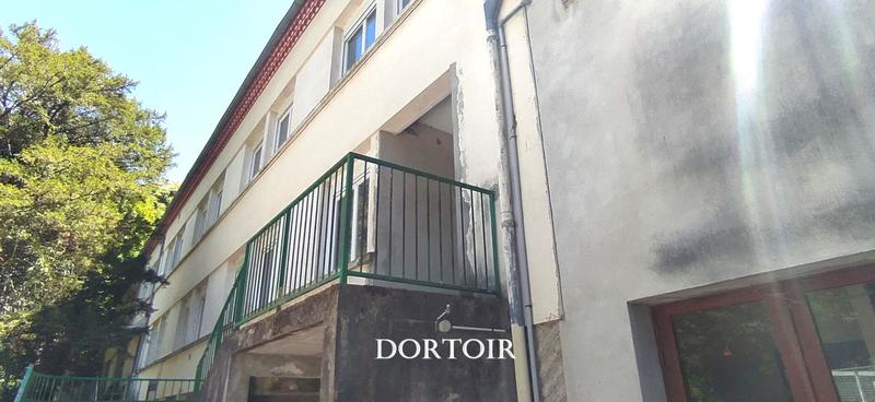 Château - 678 m² - 25 pièces