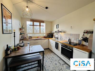 Appartement - 75 m² - 4 pièces