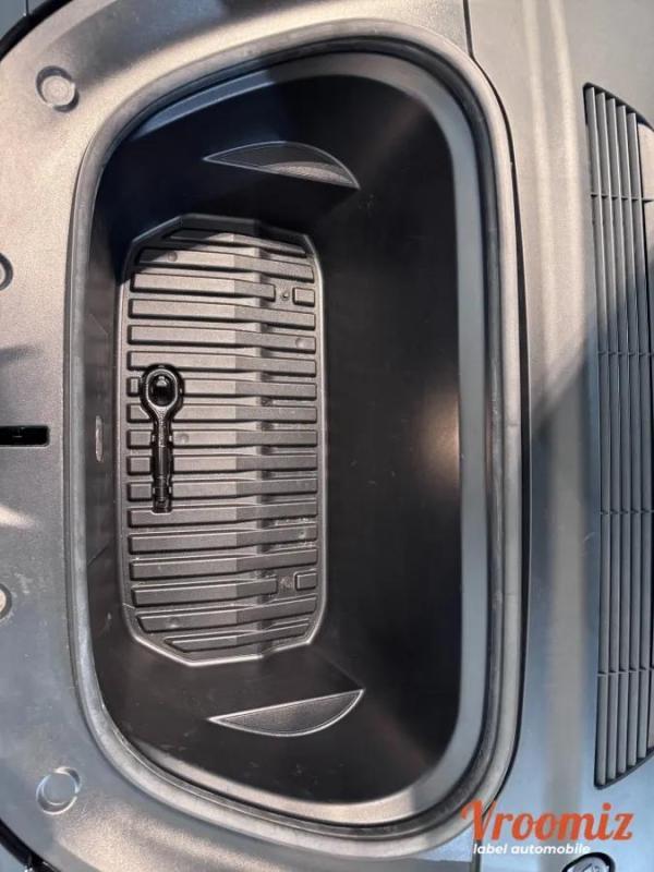 Tesla Model y Electric 300 60kwh Attelage Standard-Range Bva