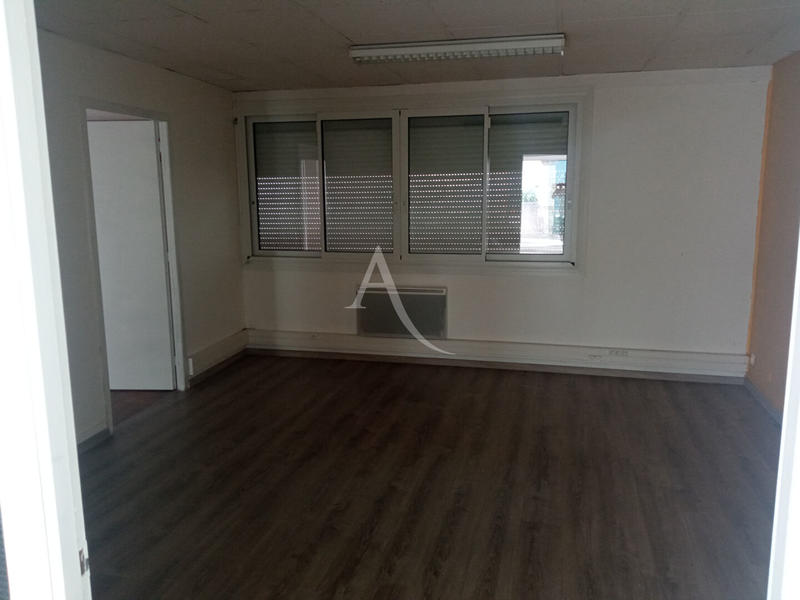 Local commercial - 80 m²