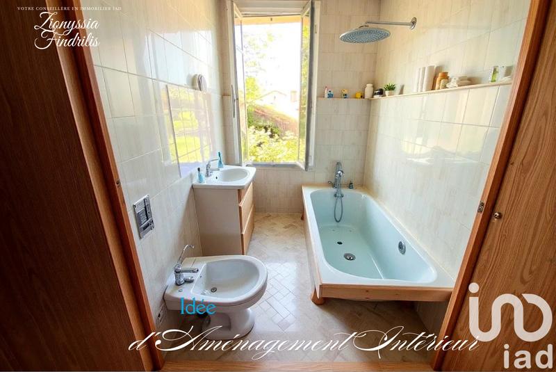 Maison de village - 97 m² - 6 pièces