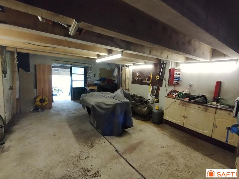 Maison - 195 m² - 6 pièces