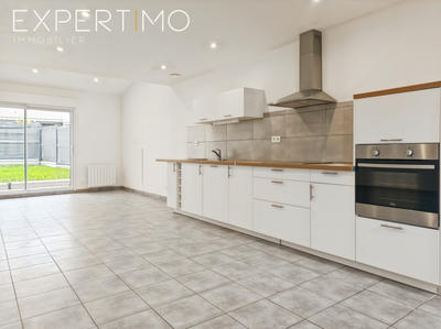 Maison - 76 m² - 3 pièces