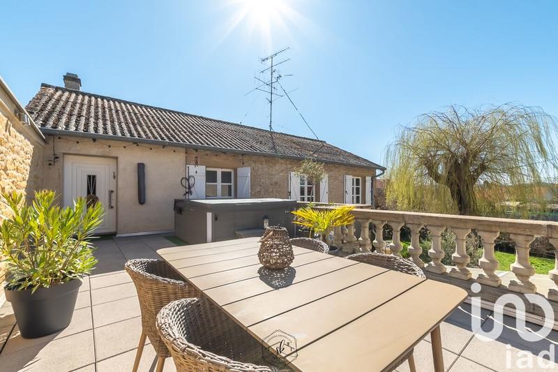 Appartement - 175 m² - 6 pièces