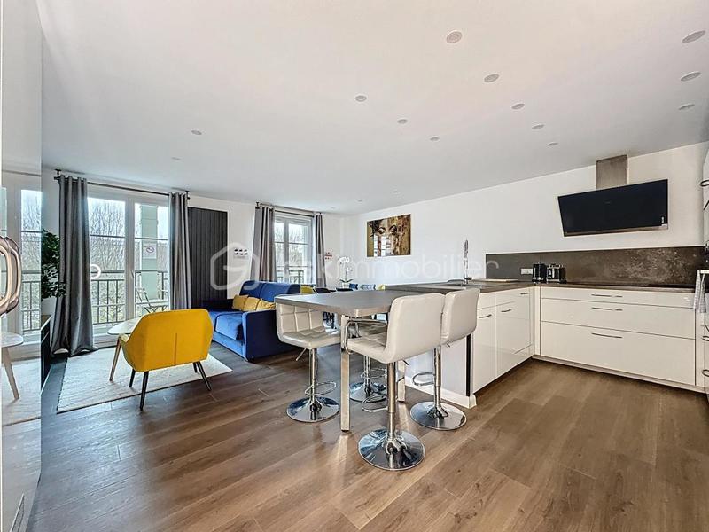 Appartement - 88 m² - 4 pièces