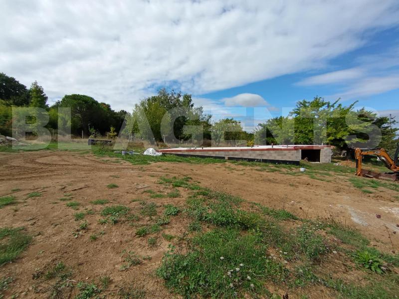 Terrain constructible - 1 480 m²