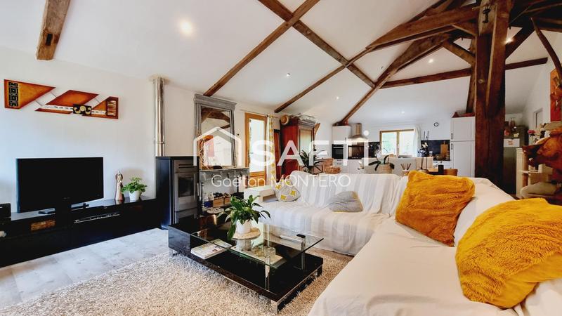 Maison - 204 m² - 7 pièces