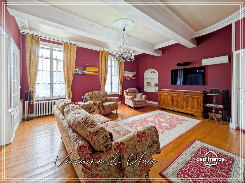 Maison bourgeoise - 433 m² - 12 pièces