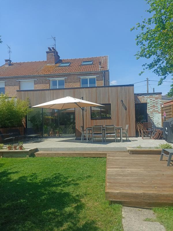 Maison - 122 m² - 4 pièces