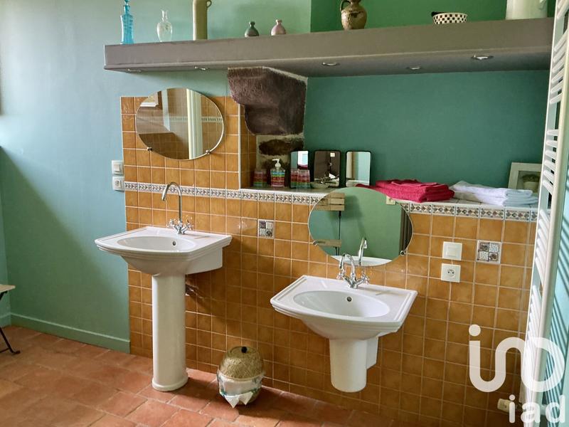 Maison de campagne - 470 m² - 8 pièces