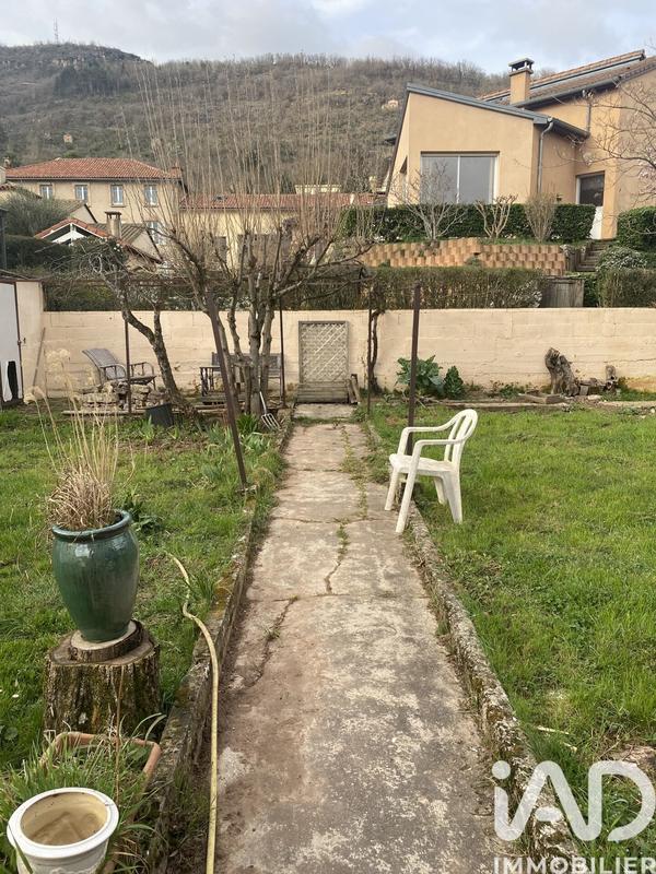 Maison de ville - 82 m² - 4 pièces