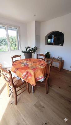 Maison - 150 m² - 7 pièces