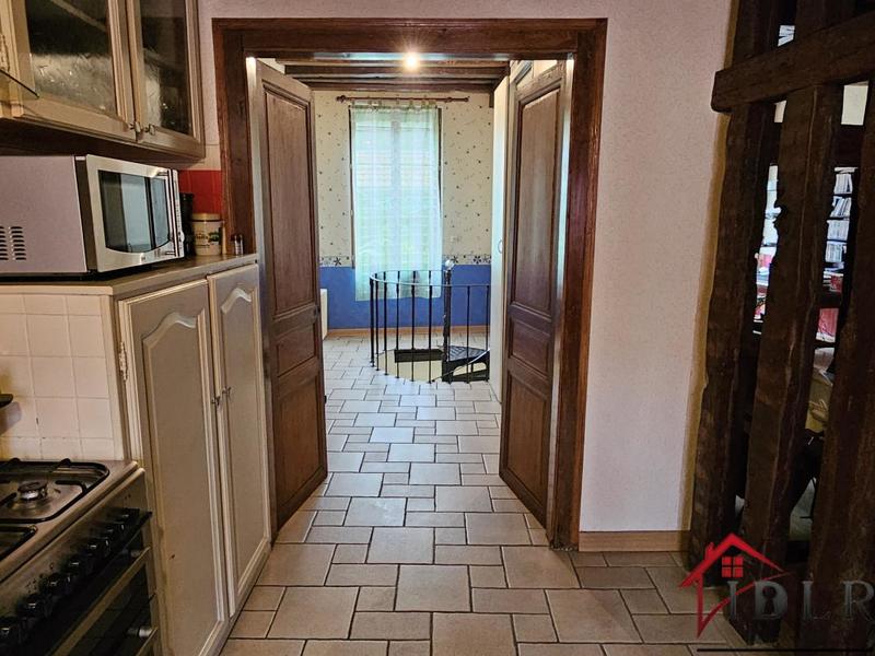 Immeuble - 218 m² - 7 pièces