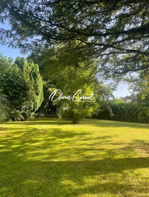 Maison - 209 m² - 6 pièces