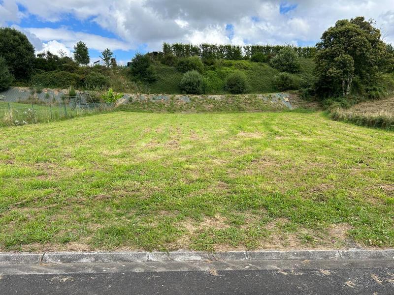 Terrain constructible - 1 003 m²