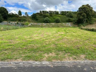 Terrain constructible - 1 003 m²