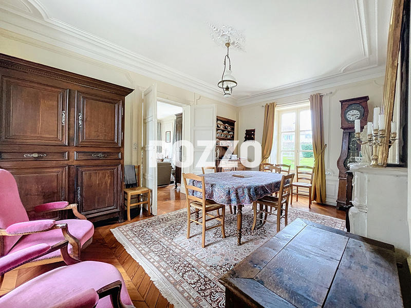 Immeuble - 10 pièces