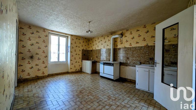 Maison - 230 m² - 8 pièces