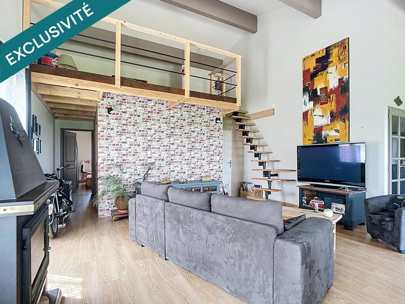 Maison - 209 m² - 9 pièces