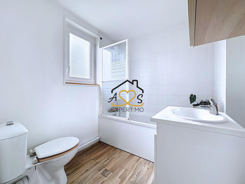 Maison - 84 m² - 4 pièces