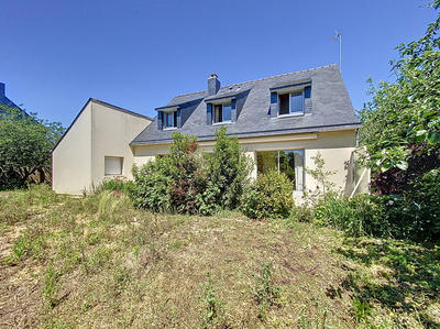 Maison - 143 m² - 5 pièces