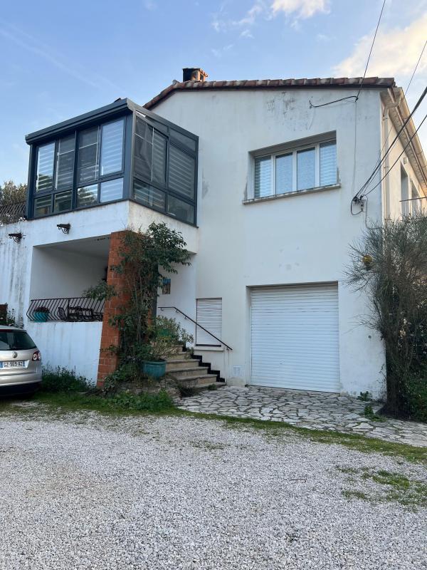 Maison de ville - 70 m² - 3 pièces