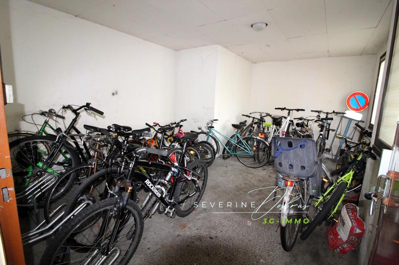 Appartement - 91 m² - 4 pièces