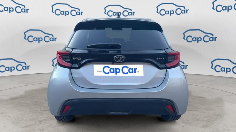 Toyota Yaris IV 1.5 VVTi 116 Hybrid E-Cvt Design