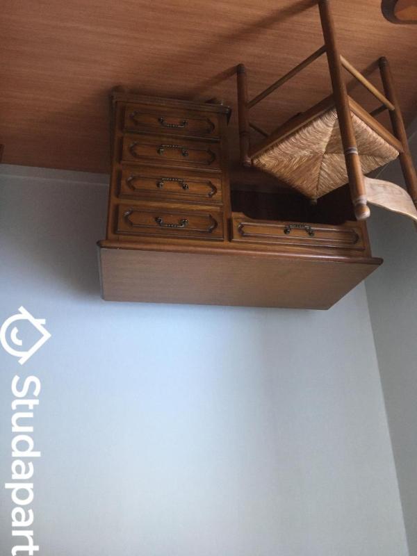 Chambre - 9 m² - 1 pièce