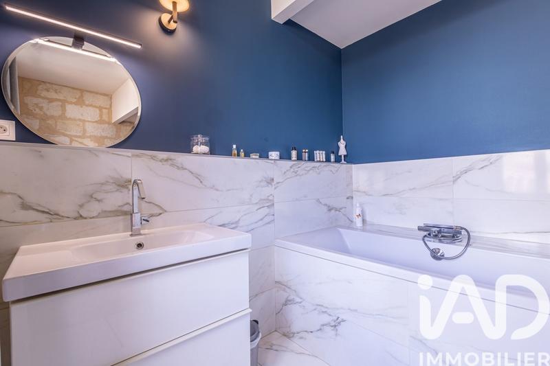 Maison de ville - 220 m² - 7 pièces